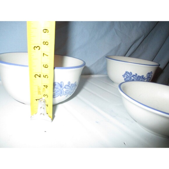 Three Pfaltzgraff prep/sauce/dip bowls - Picture 4 of 7